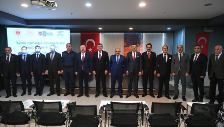 Balıkesir’de Denetimli Serbestlik akran zorbalığına aile temelli eğitim başlattı