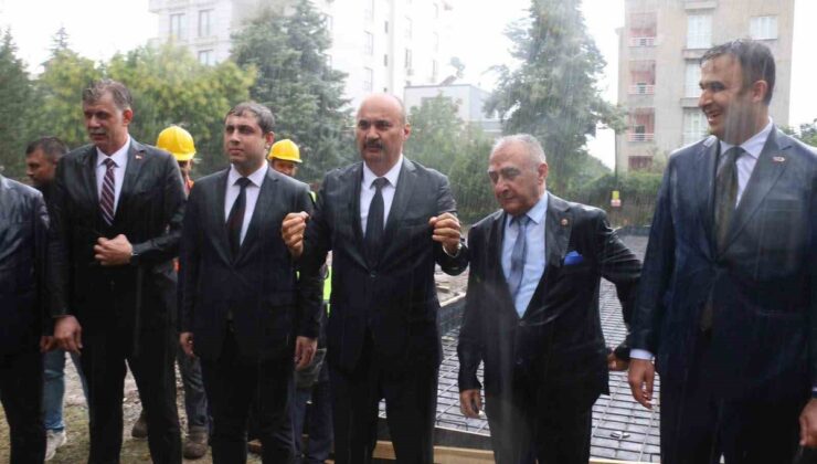 Batman’da 5 noktada yapılacak Emekliler Lokali’nin ilk adımı Kine Em Parkı’nda atıldı