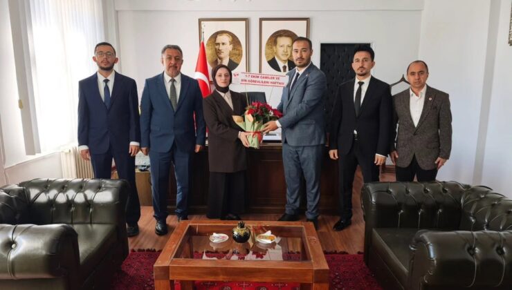 Bilecik İnhisar’da Kaymakam Polat, Camiler ve Din Görevlileri Haftası’nı kutladı