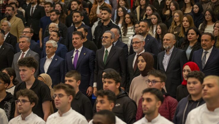 Bolu’da “Yeni Dünya Düzeninde Küresel Güç Türkiye” programı düzenlendi