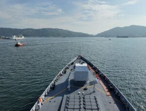 Çin Donanması’nın 48. refakat görev grubu Kota Kinabalu Limanı’ndan ayrıldı