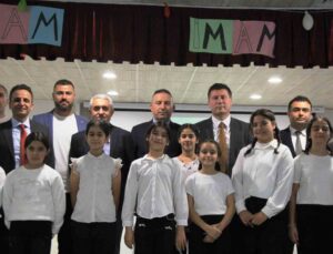 Cizre’de imam hatip okullarının yeniden açılışının 75. yıl dönümü kutlandı