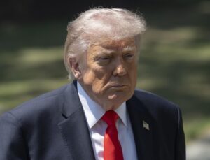 CNN’den çarpıcı iddia: ABD güçleri, Trump’ın emriyle 96 saat içinde İran’a saldırmaya hazır