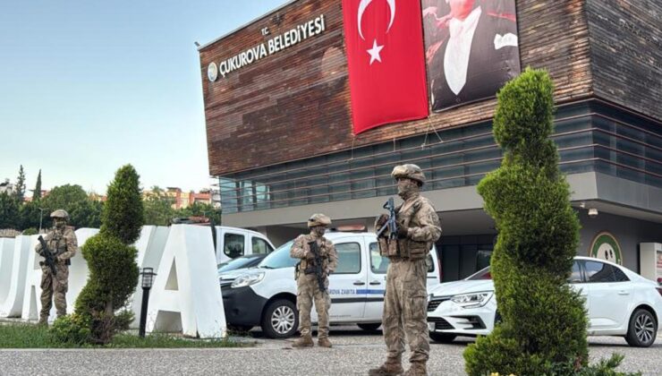 Çukurova Belediyesi’ne jandarma operasyonu! Çok sayıda gözaltı var
