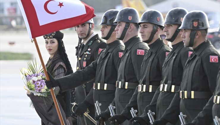 Cumhurbaşkanı Erdoğan, Kazakistan Cumhurbaşkanı Tokayev’i karşıladı