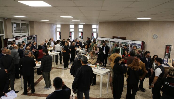 Denizli’de 17. İtalyan Arkeoloji Misyonları Sempozyumu’na Bakan Ersoy katıldı