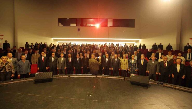 Destici, Merhamet ve Emek Ödülleri’nde dürüst ve temiz olana ödül verilmesini istedi