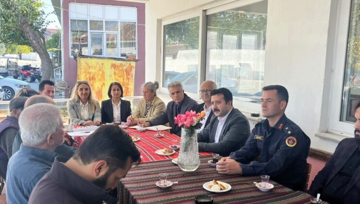 Edirne Enez’de kaymakam Vakıf köyünü ziyaret etti, belediye anız yasağını hatırlattı