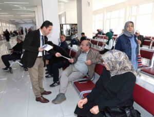 ERÜ Hastanelerinde 26 Ekim Hasta Hakları Günü için bilgilendirme standı açıldı