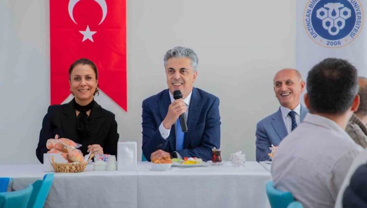 Erzincan Binali Yıldırım Üniversitesi Rektörü, işçi personelin önerilerini dinledi