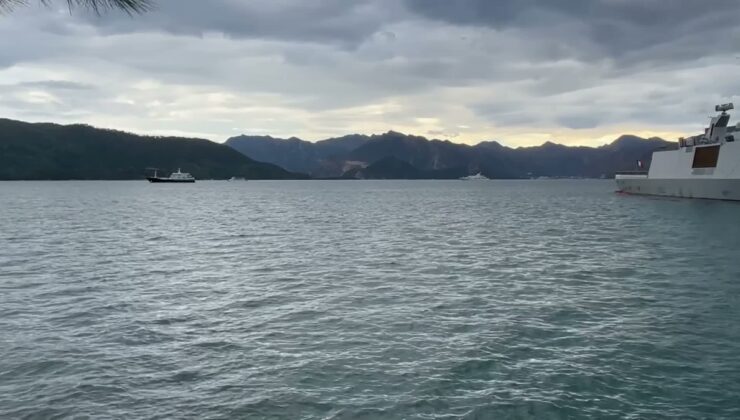Fransız fırkateyni Guepratte, 151 kişilik mürettebatıyla ikinci kez Marmaris’e geldi