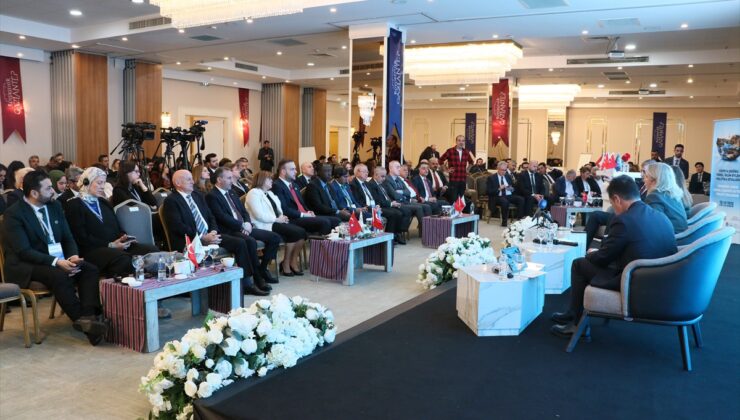 Gaziantep’teki iklim diyaloğunda belediye başkanları kuraklık ve uyumu anlattı