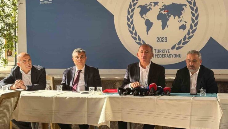 Gürsel Tekin, CHP’deki istifaları medya haberlerine ve ‘gaza gelmeye’ bağladı