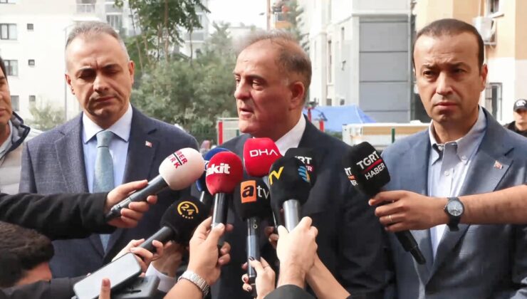 İBB Başkan vekili Aslan, Maltepe’de 3 katı çöken binada ilave katlar olduğunu söyledi