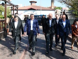İçişleri Bakanı Çiftçi, Siyasalılar Vakfı’nın Ankara Hamamönü buluşmasına katıldı