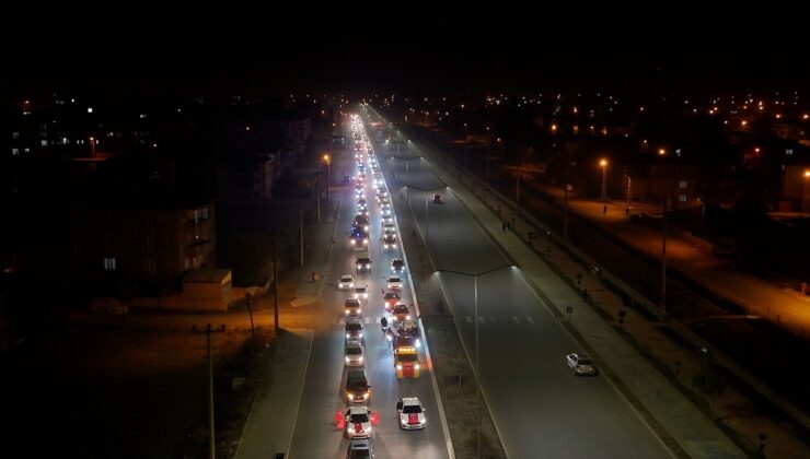 Iğdır’da 29 Ekim için 1000 araçlık Cumhuriyet Konvoyu şehir turu attı