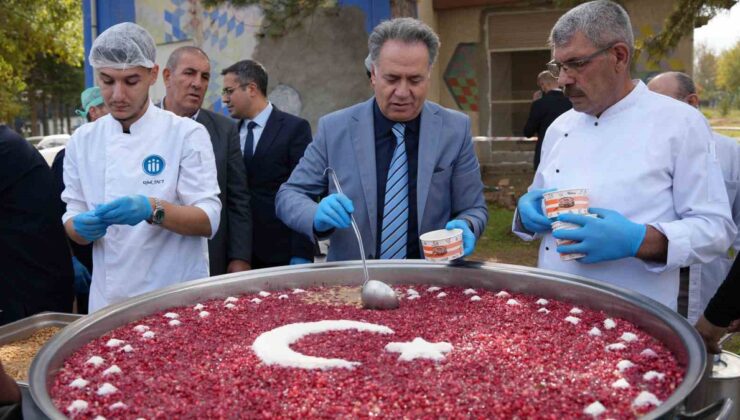 İnönü Üniversitesi’nde aşure ikramı birlik ve beraberlik için yapıldı