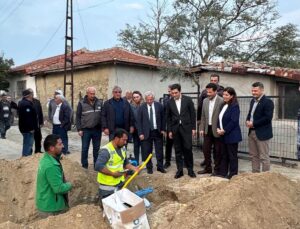 İpsala İbriktepe’de doğal gaz çalışmalarını AK Partili Aksal inceledi