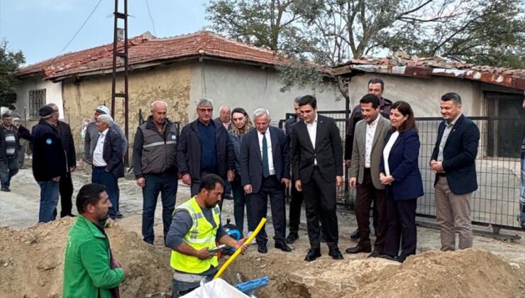 İpsala İbriktepe’de doğal gaz çalışmalarını AK Partili Aksal inceledi