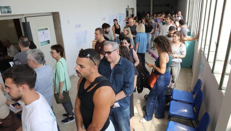İsrail’de seçime katılım yüzde 77,7 ile son 27 yılın en yüksek düzeyine ulaştı