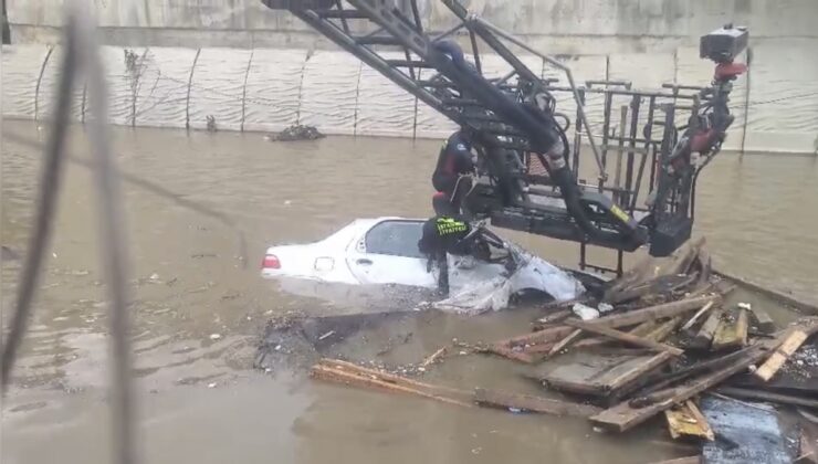 İstanbul Sarıyer’de kayıp Ahmet Derin’in ikinci otomobili de dereden çıkarıldı