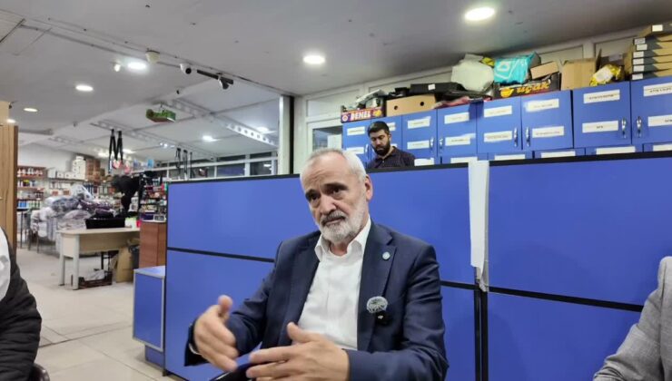 İYİ Partili Akalın, Kapıkule’de vize mağduriyetini anlatan tır şoförlerini dinledi