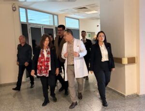 İYİ Partili Sunat, Soma’daki göçükte yaralanan maden işçilerini ziyaret etti