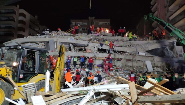 İzmir depreminin 6. yılında itfaiyeciler 117 can kaybının acısını unutmadı