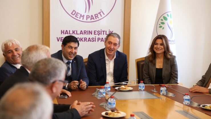 Kars Ticaret ve Sanayi Odası, DEM Parti ile ticari ve tarımsal sorunları görüştü