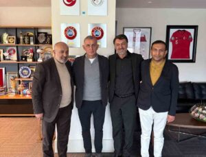 Kayserispor Başkanı Ali Çamlı ve heyeti TFF Başkanı Hacıosmanoğlu’nu ziyaret etti