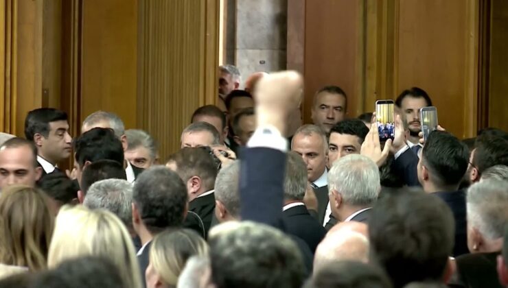 Kılıçdaroğlu, gazeteci tutuklamalarına karşı çıktı, Kahraman için serbestlik istedi