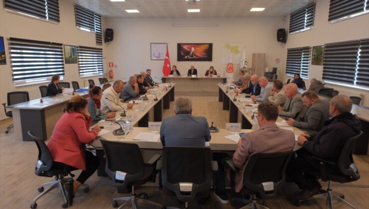 Kırklareli İl Genel Meclisi ekim ayı ikinci toplantısını Hakan Geriş başkanlığında yaptı.