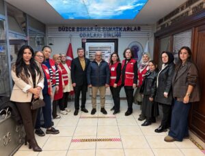 Kızılay Kadın Kolları Düzce’de DOGİM ve DESOB başkanlarını ziyaret etti