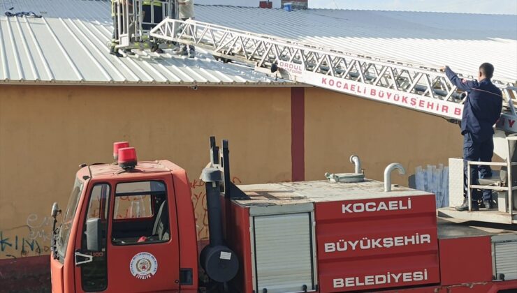 Kocaeli Kandıra’da boya yapan işçi trafoya değen dirseğiyle akıma kapılıp yaralandı