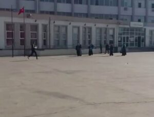 KPSS Ortaöğretim oturumu başladı, yaklaşık 3 milyon aday 120 soru için ter dökecek