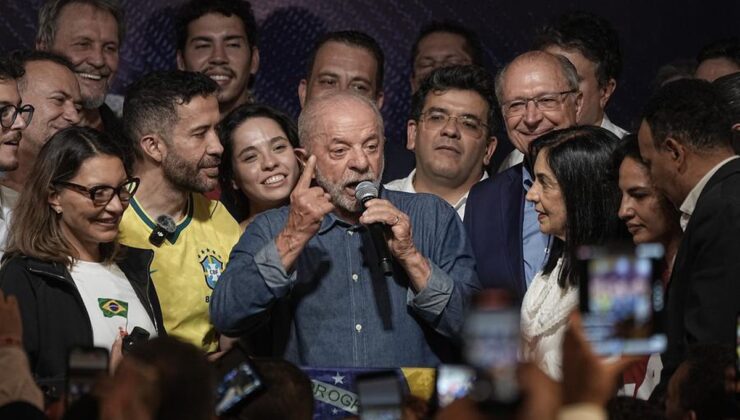 Lula, Bolsonaro’nun ülkeden ayrıldığı iddiasını ‘utanç verici’ buldu