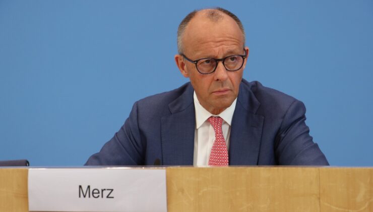 Merz, AB’de dondurulmuş 210 milyar euroluk Rus varlığının ABD kontrolünü reddetti