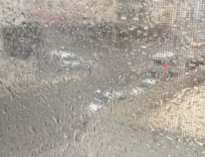 Meteoroloji uyardı, Mersin’in Erdemli ve Silifke ilçelerine kuvvetli yağmur yağdı