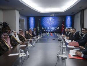 Milli Eğitim Bakanı Tekin ve Suudi mevkidaşı eğitimde işbirliği mutabakatını imzaladı