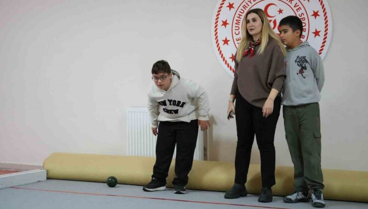 Muğla’da özel sporcular Cumhuriyet Bayramı Bocce Turnuvası’nda takdir topladı