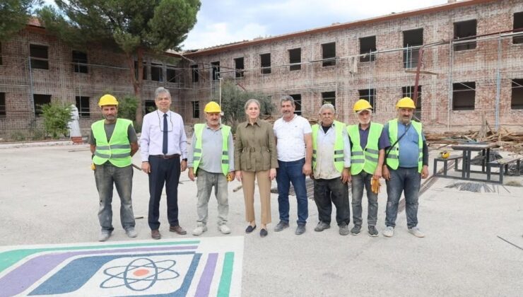 Nazilli Kaymakamı, deprem güçlendirmesi süren iki okulu yerinde inceledi