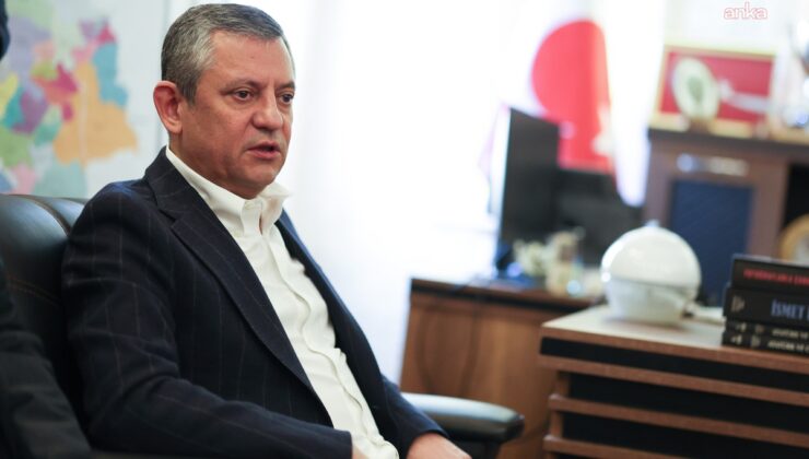 Özgür Özel, tutuklu gazetecilerin ailelerini ve ev hapsindeki gazetecileri aradı