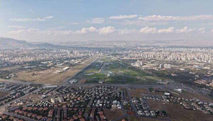 Recep Tayyip Erdoğan Millet Bahçesi’nin çevresine 900 araç kapasiteli yeni otopark açıldı