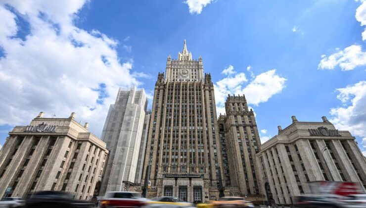Rusya, Ukrayna’ya silah sağlayan 7 İngiliz savunma yöneticisine giriş yasağı getirdi