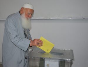 Saadet Partisi Havza İlçe Kongresi’nde Saffet Ergin tüm oylarla başkan seçildi
