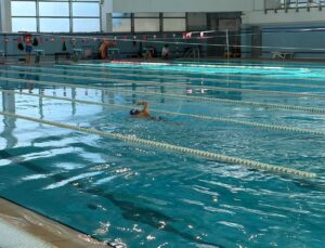Serebral Ataksi hastası Ali Nihat Erol paralimpik yüzme sporcusu oldu