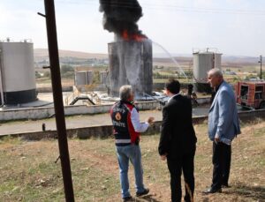 Siirt Kurtalan’da TPAO Mağrip kampındaki yangın söndürüldü, 2 kişi dumandan etkilendi