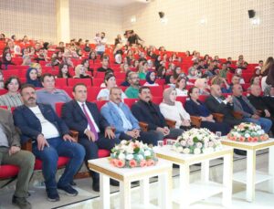 Sivas Devlet Türk Halk Müziği Korosu, Kilis’te 7 Aralık Üniversitesi’nde sahne aldı