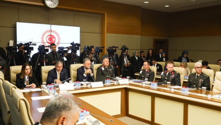 TBMM Dışişleri Komisyonu’nda Gümrükçü Bakü Büyükelçisinin çağrılmadığını bildirdi