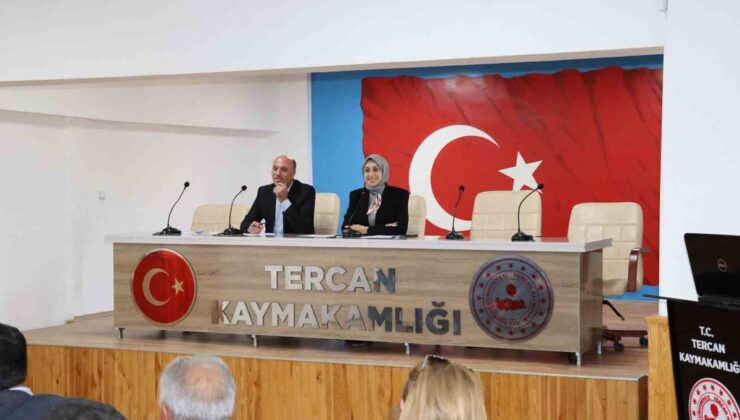 Tercan’da 2026 Ekim birlik meclisi toplantısı Kaymakam Duman başkanlığında yapıldı
